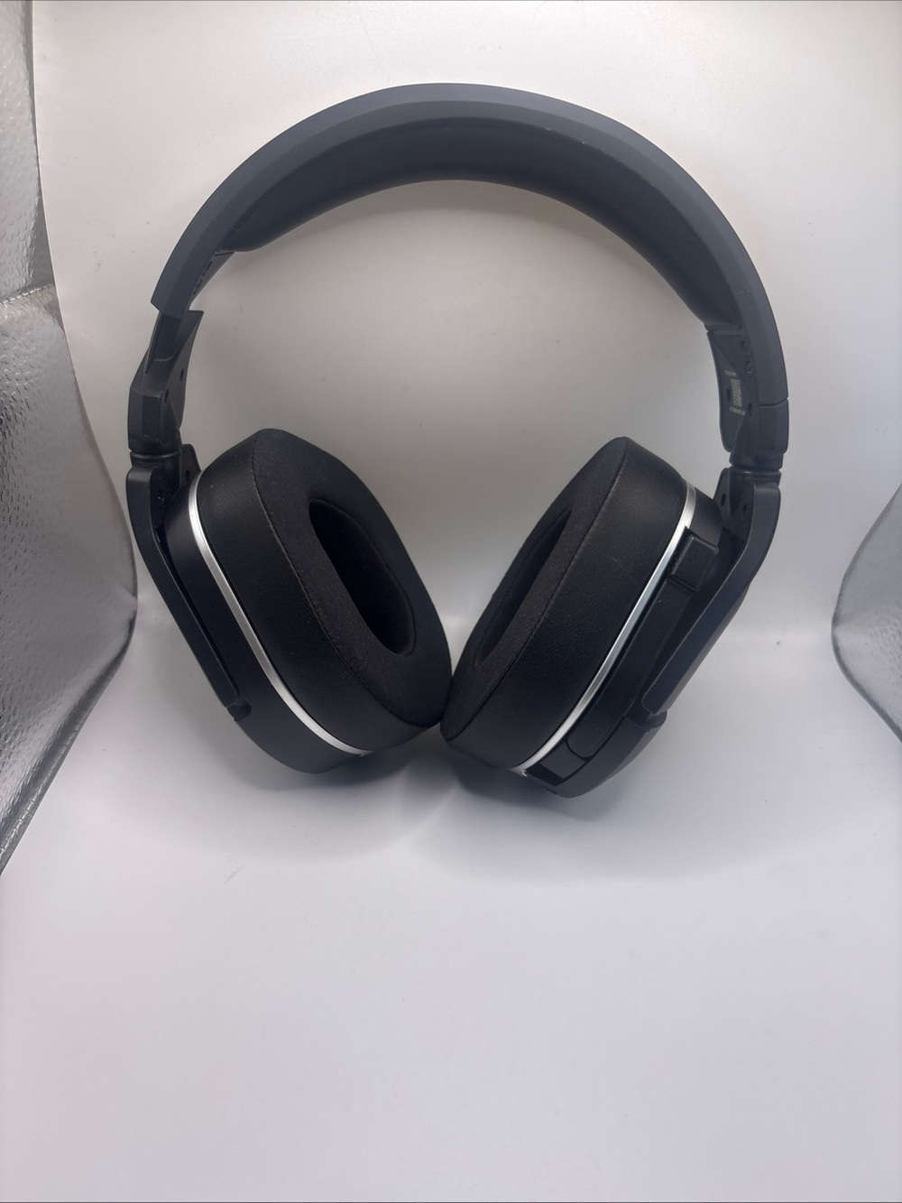 Turtle Beach Stealth 700 G2X MAX Wireless Gaming Xbox, PS, PC HEADSET ONLY